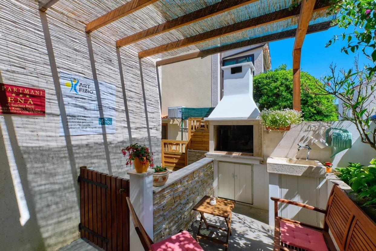 Apartments Enna Mali Lošinj Dış mekan fotoğraf